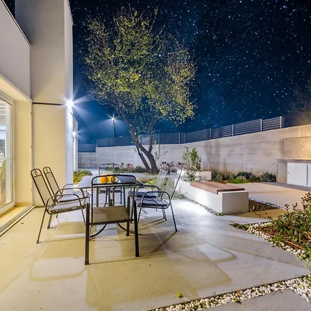Smart Villa *